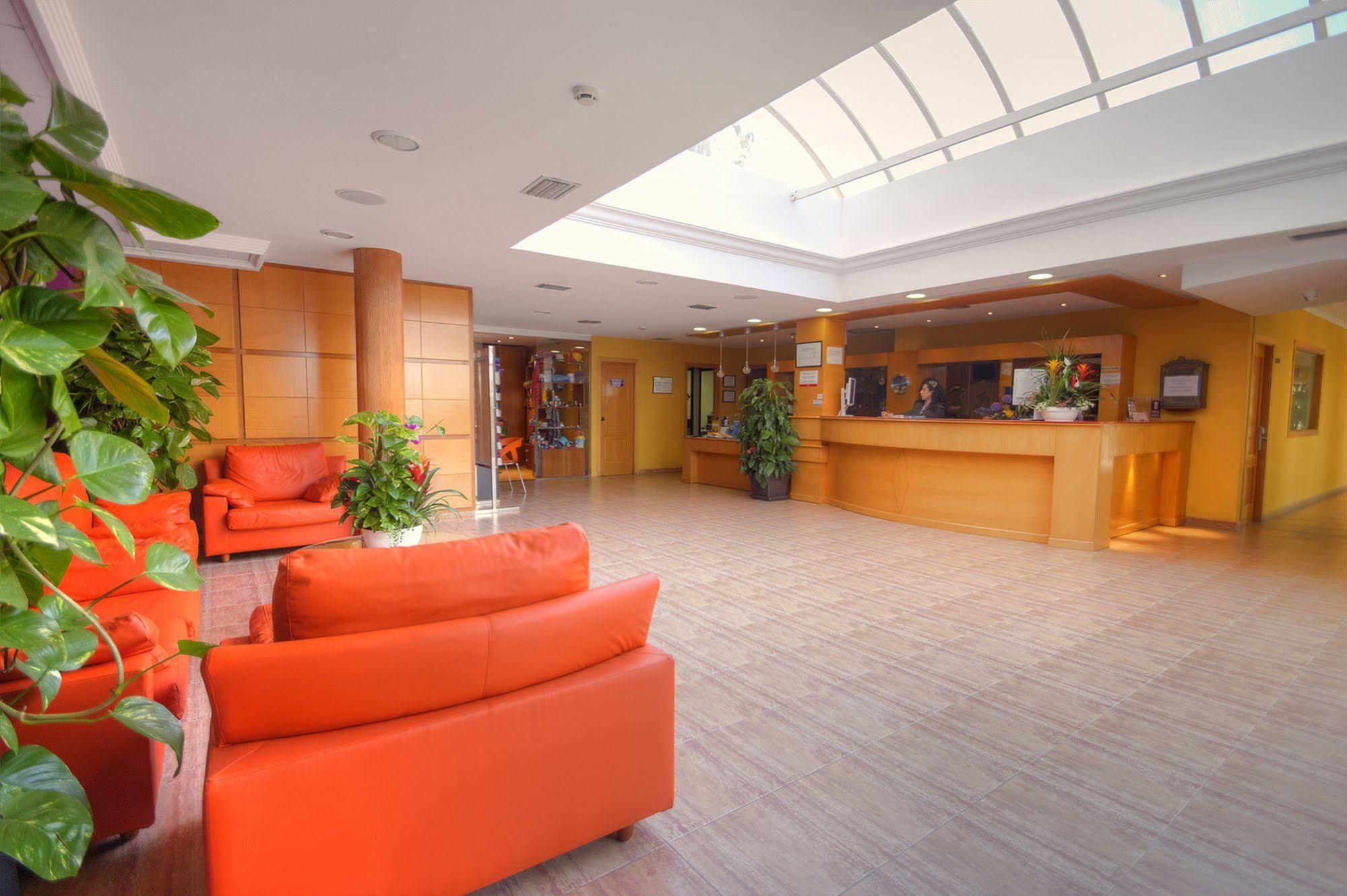 Hotel Servigroup Romana 3*